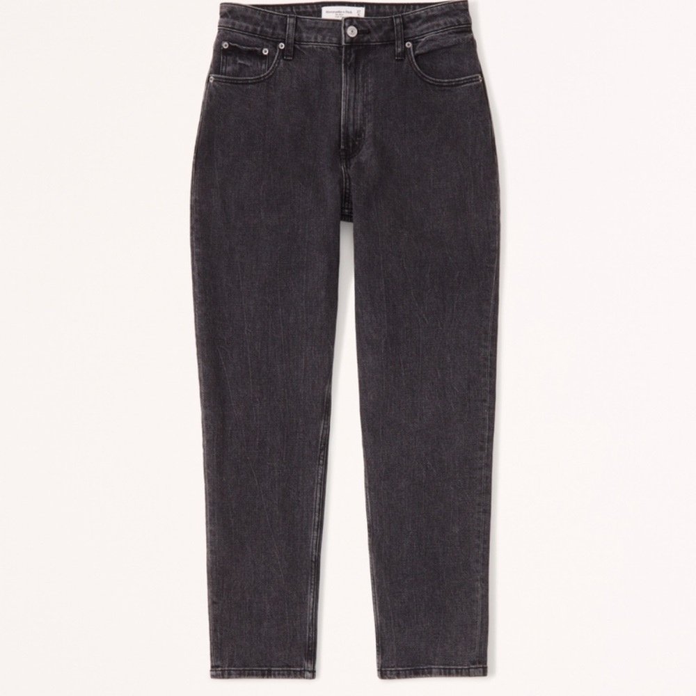 Abercrombie & Fitch Curve Love Mom Jeans